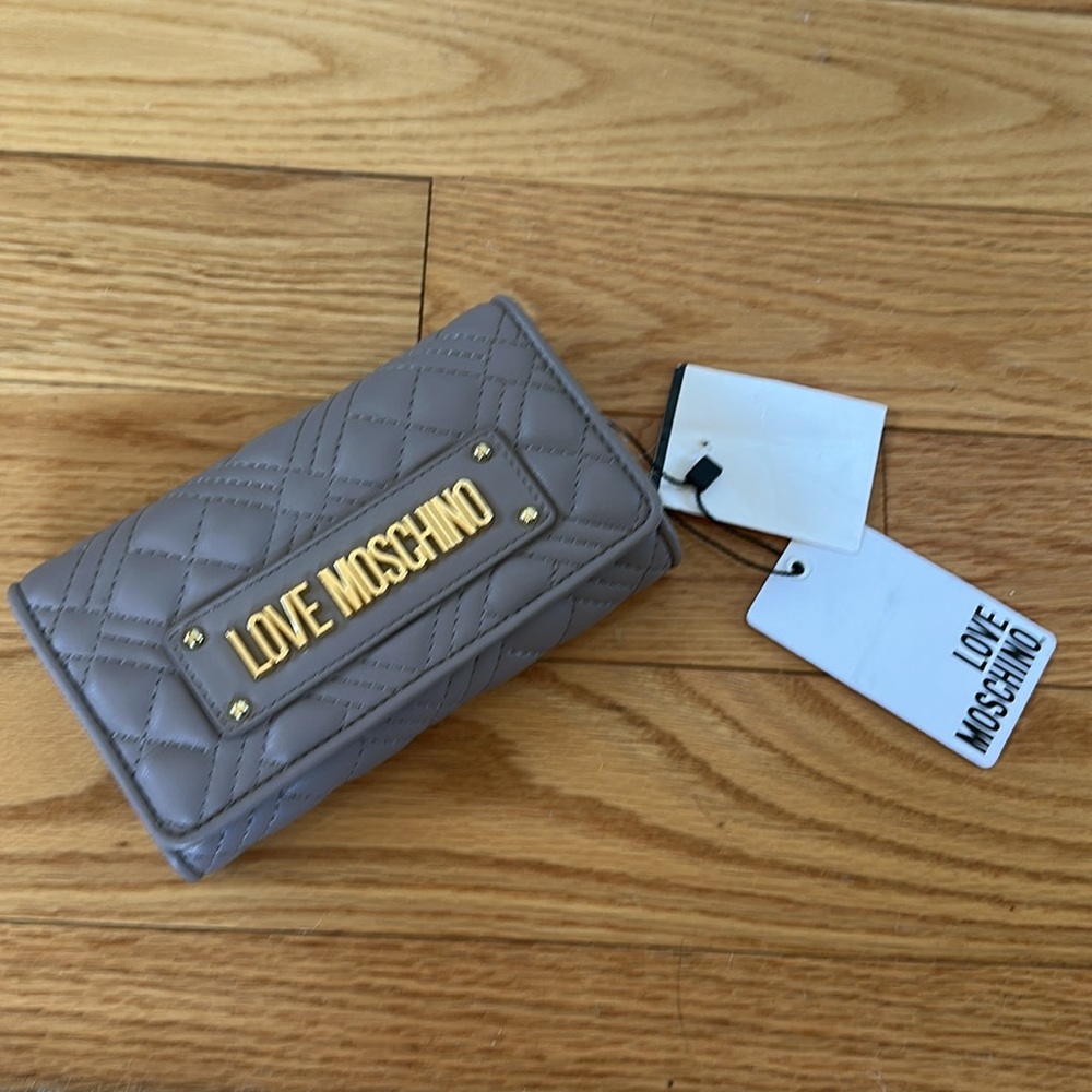 Love Mosshino Quilted wallet